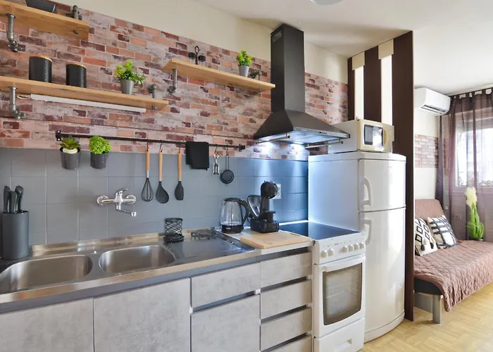 Parkview With Balcony * Split